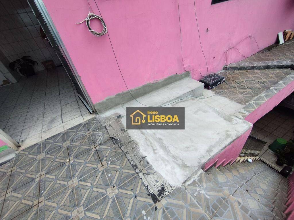 Casa à venda com 4 quartos, 129m² - Foto 26