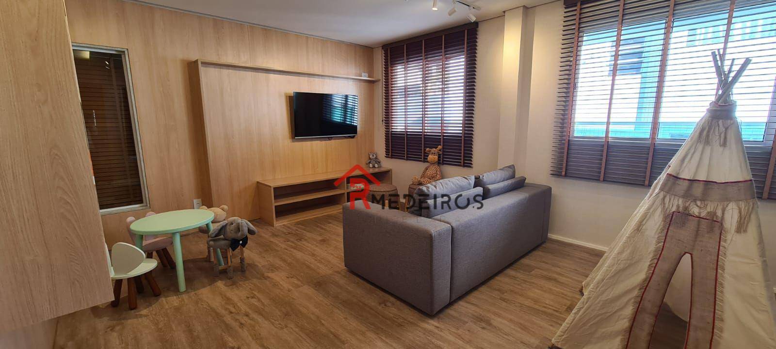 Apartamento à venda com 1 quarto, 44m² - Foto 27