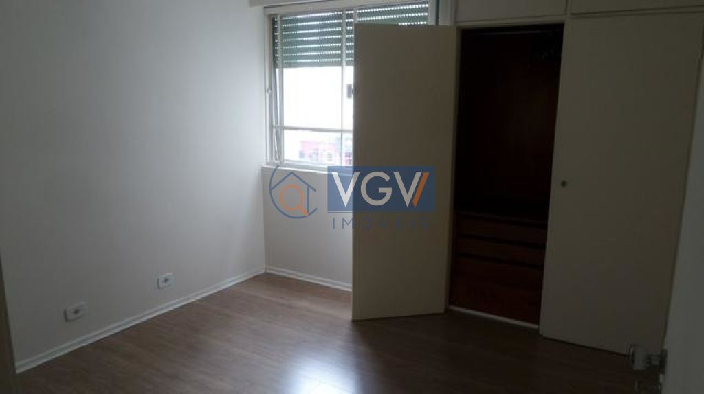 Apartamento para alugar com 3 quartos, 110m² - Foto 9