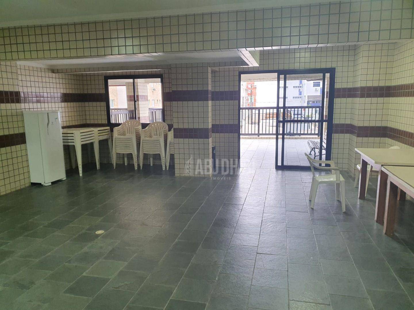 Apartamento à venda com 3 quartos, 119m² - Foto 2