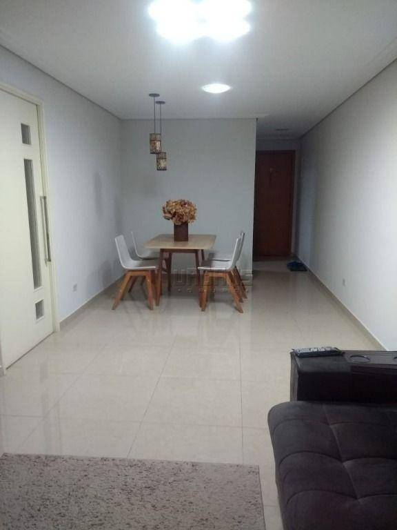 Apartamento à venda com 2 quartos, 74m² - Foto 11