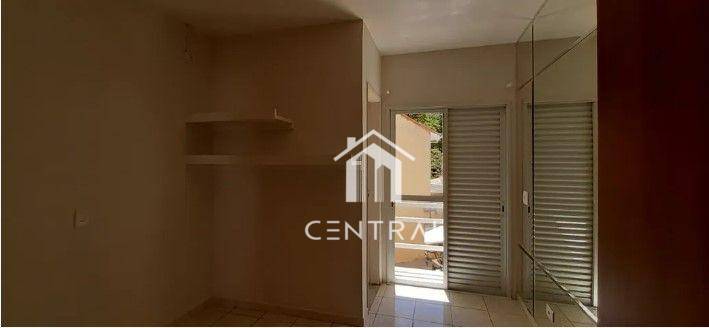 Casa à venda com 3 quartos, 95m² - Foto 13