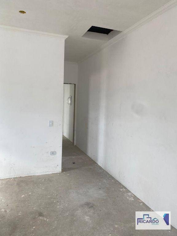 Sobrado à venda com 3 quartos, 250M2 - Foto 15