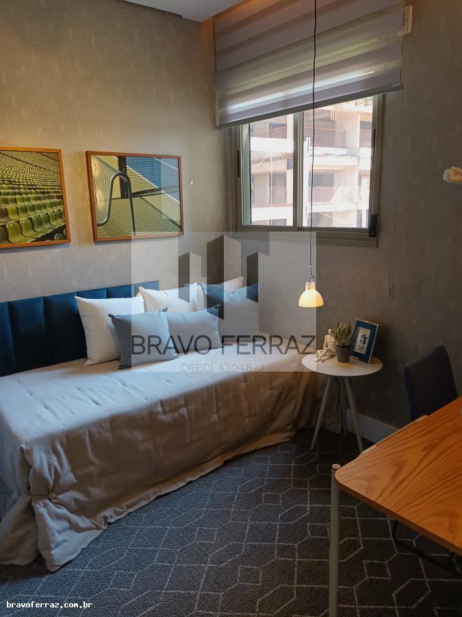 Apartamento à venda com 3 quartos, 128m² - Foto 13