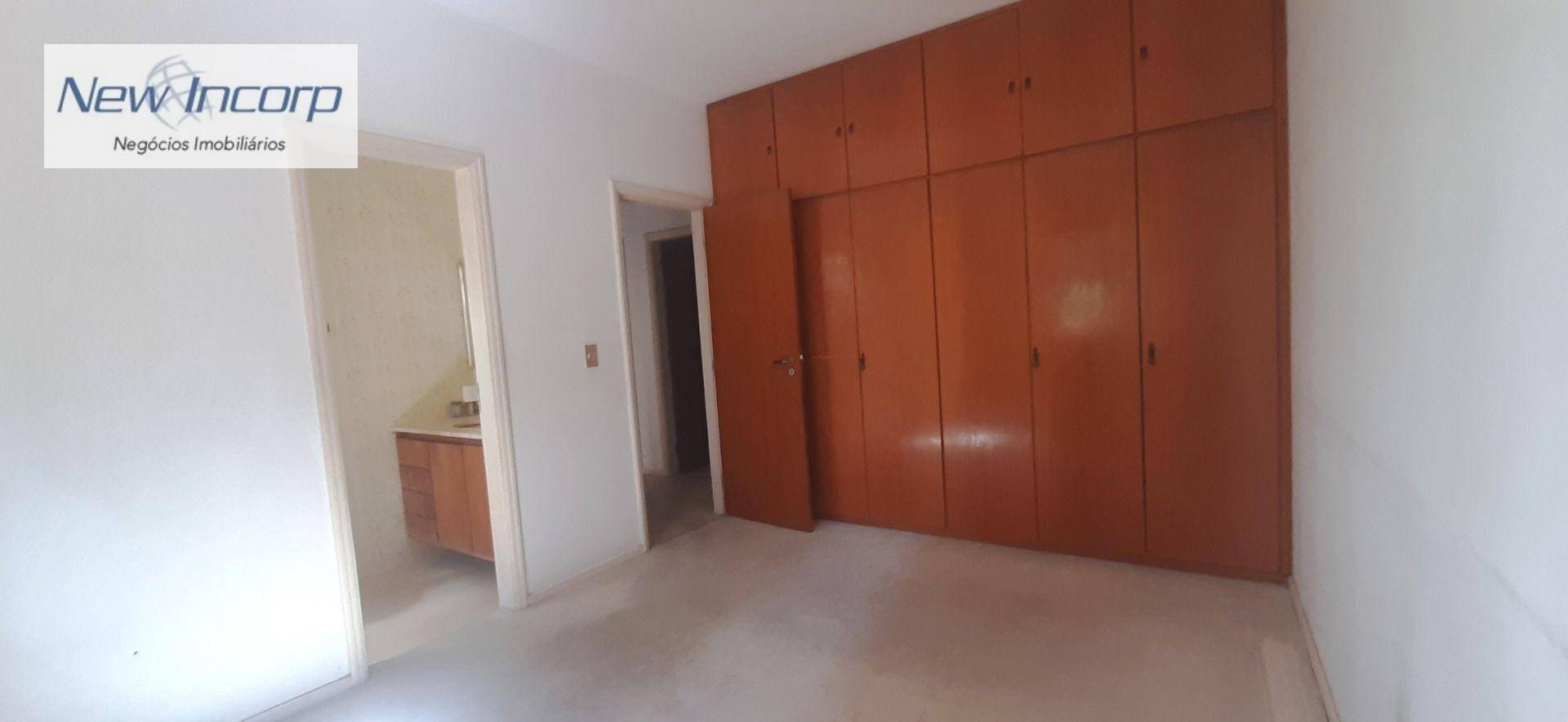 Apartamento à venda com 4 quartos, 157m² - Foto 19