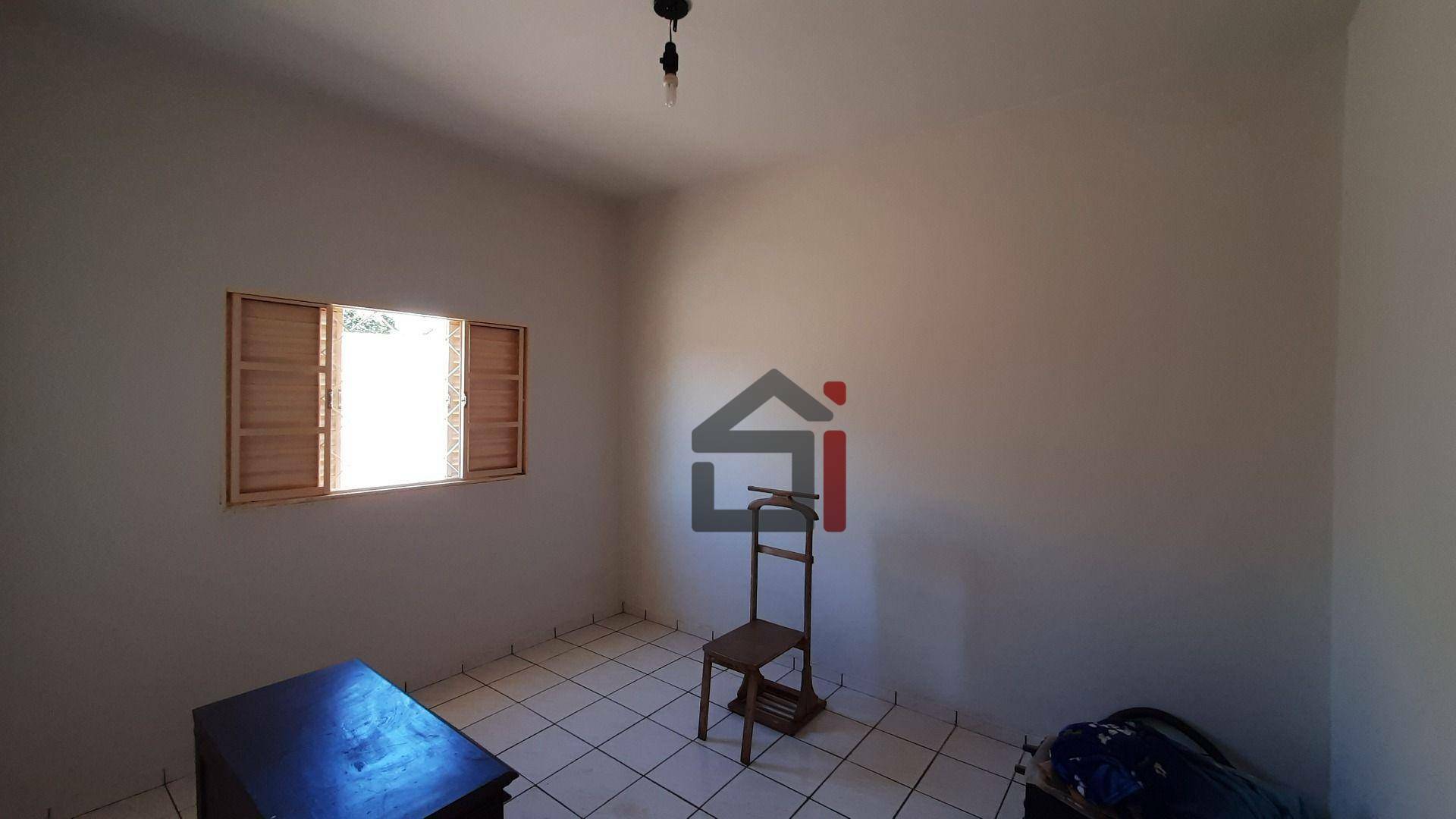 Casa à venda com 4 quartos, 121m² - Foto 6