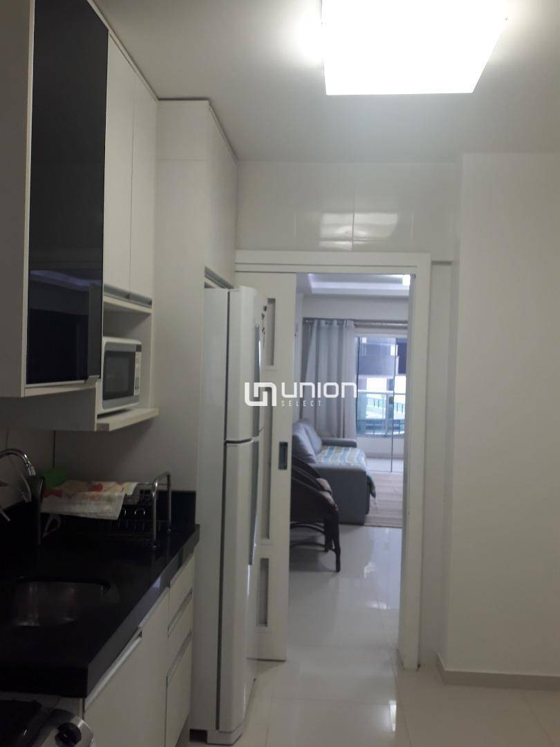 Apartamento à venda com 2 quartos, 99m² - Foto 9