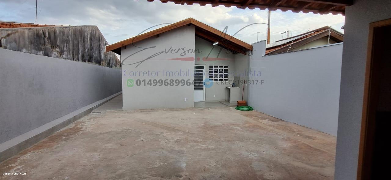 Casa à venda com 3 quartos, 225m² - Foto 14