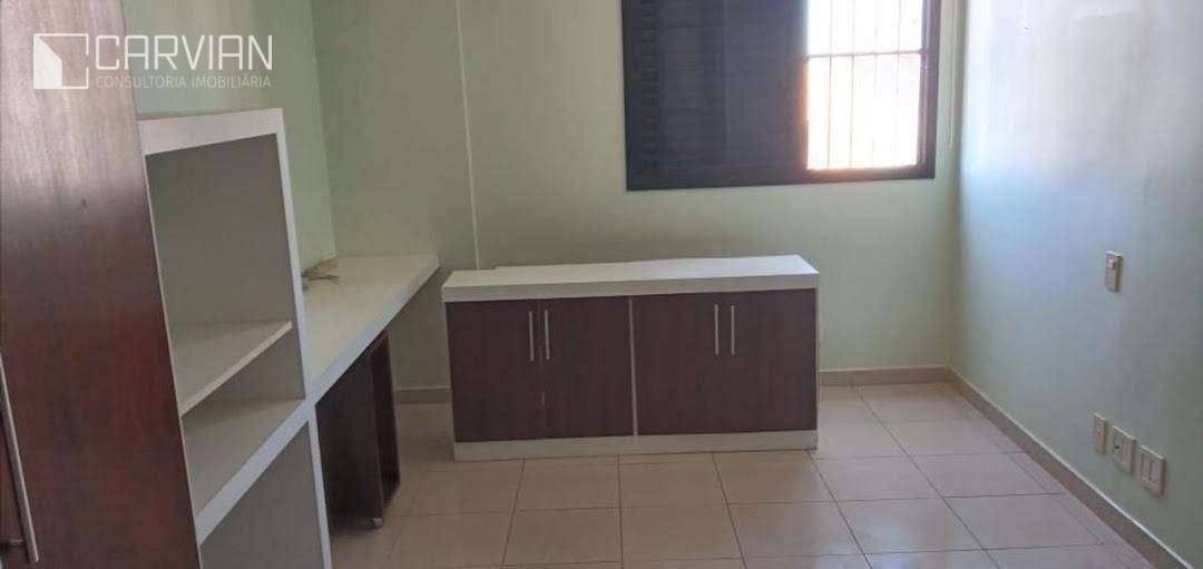 Apartamento à venda com 4 quartos, 321m² - Foto 17