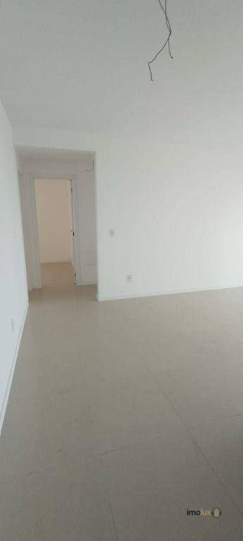 Apartamento à venda com 3 quartos, 78m² - Foto 5