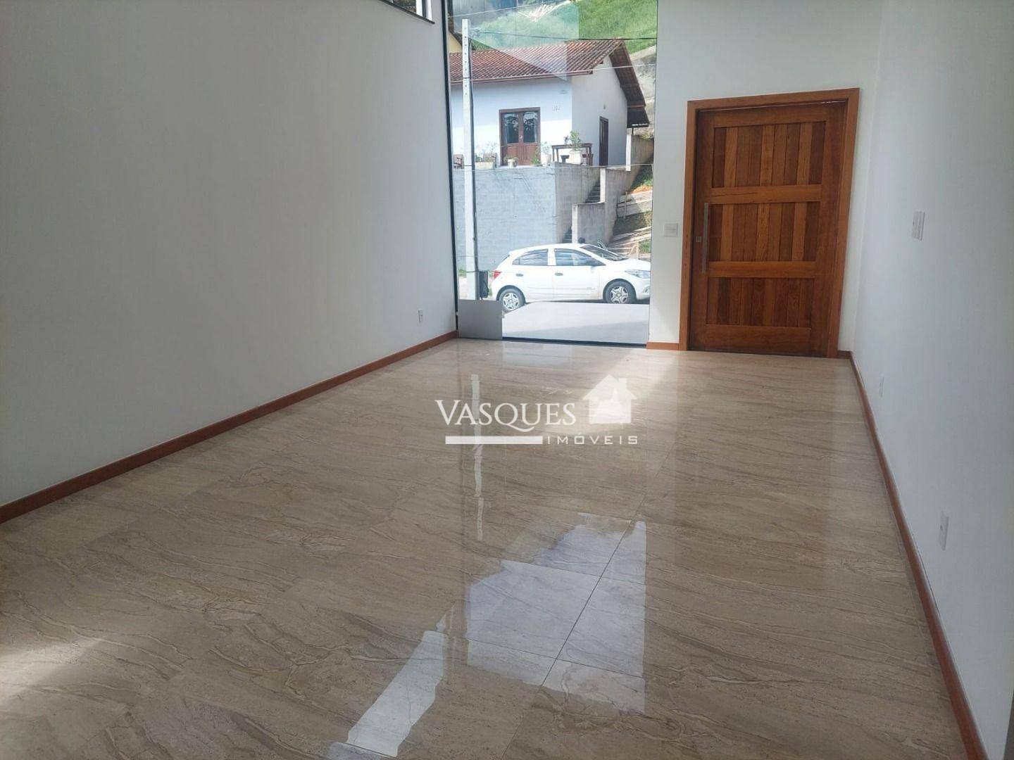 Casa à venda com 3 quartos, 234m² - Foto 4