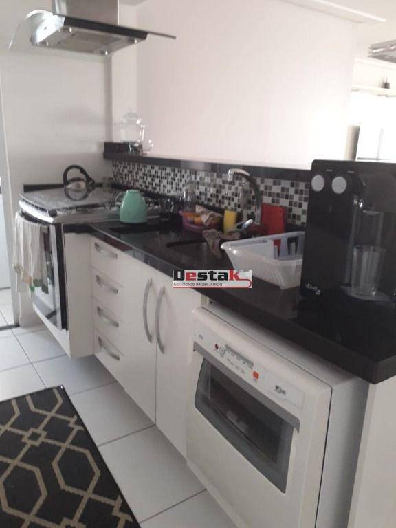 Apartamento à venda com 2 quartos, 104m² - Foto 23