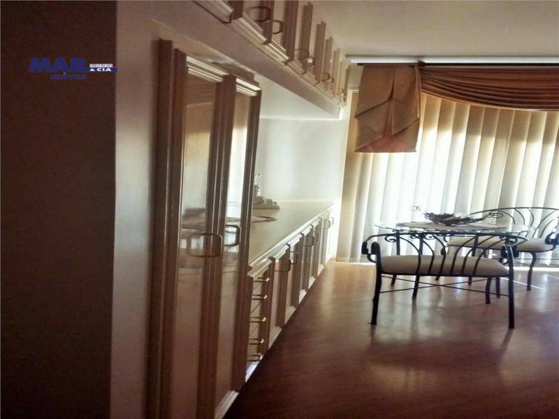 Apartamento à venda com 3 quartos, 185m² - Foto 11