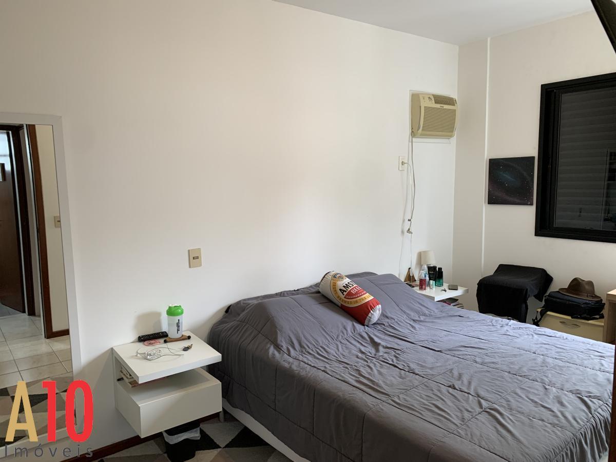 Apartamento à venda com 2 quartos, 71m² - Foto 4