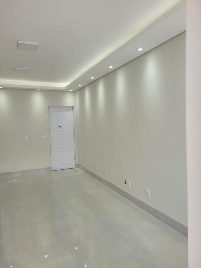 Casa à venda com 3 quartos, 202m² - Foto 15