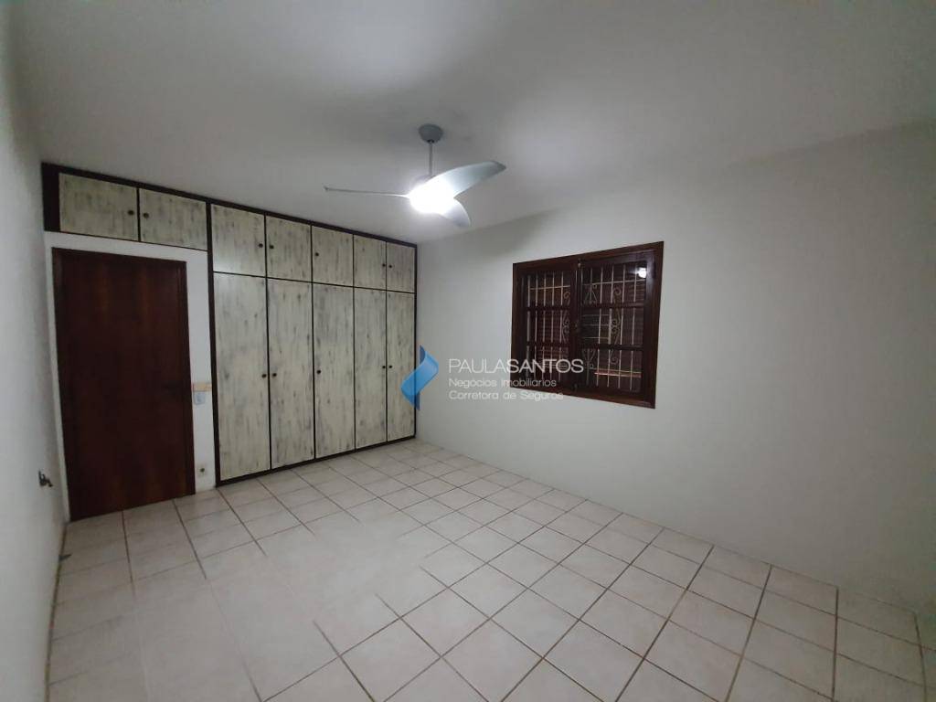 Casa à venda com 3 quartos, 208m² - Foto 36