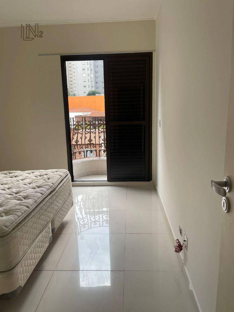 Apartamento à venda com 3 quartos, 131m² - Foto 15