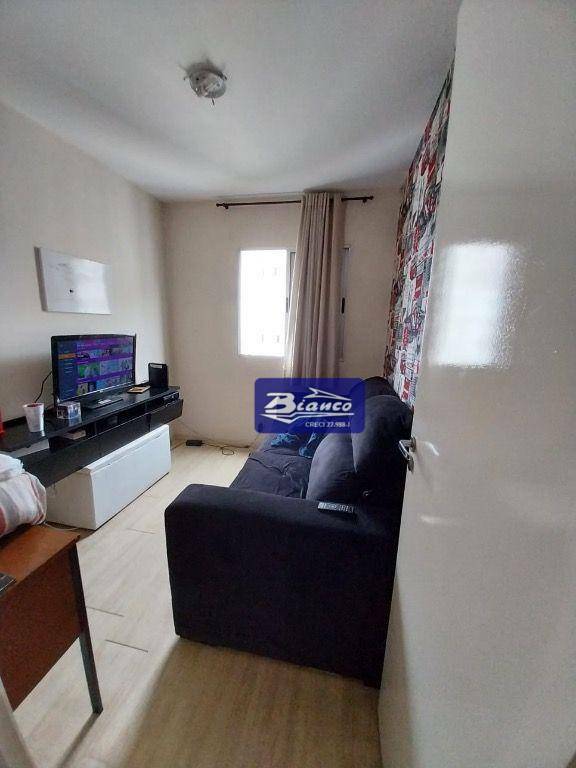 Apartamento à venda com 3 quartos, 55m² - Foto 3