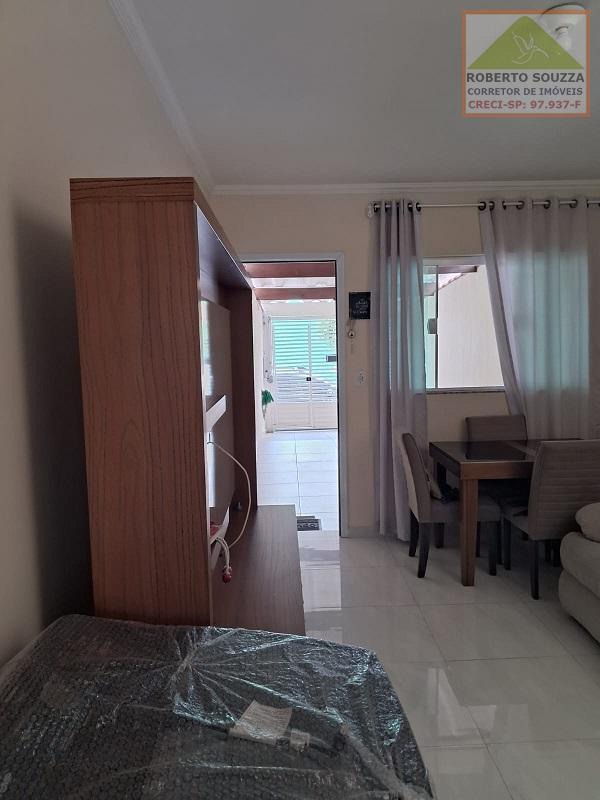 Sobrado à venda com 2 quartos, 66m² - Foto 4