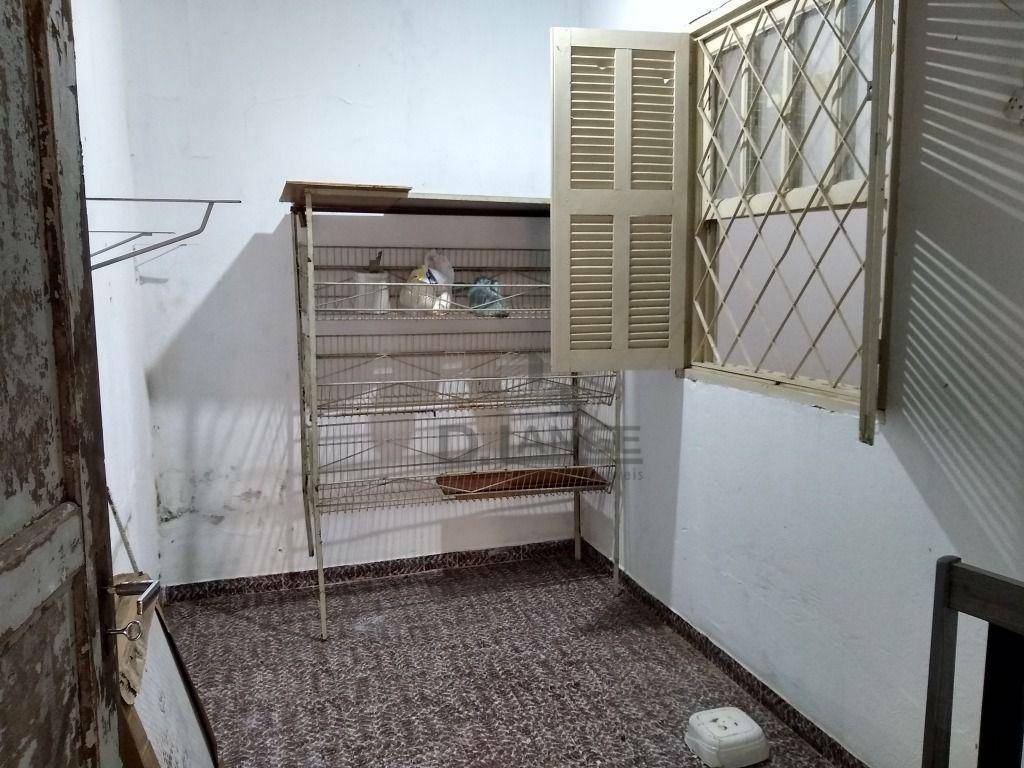 Casa para alugar com 2 quartos, 100m² - Foto 14