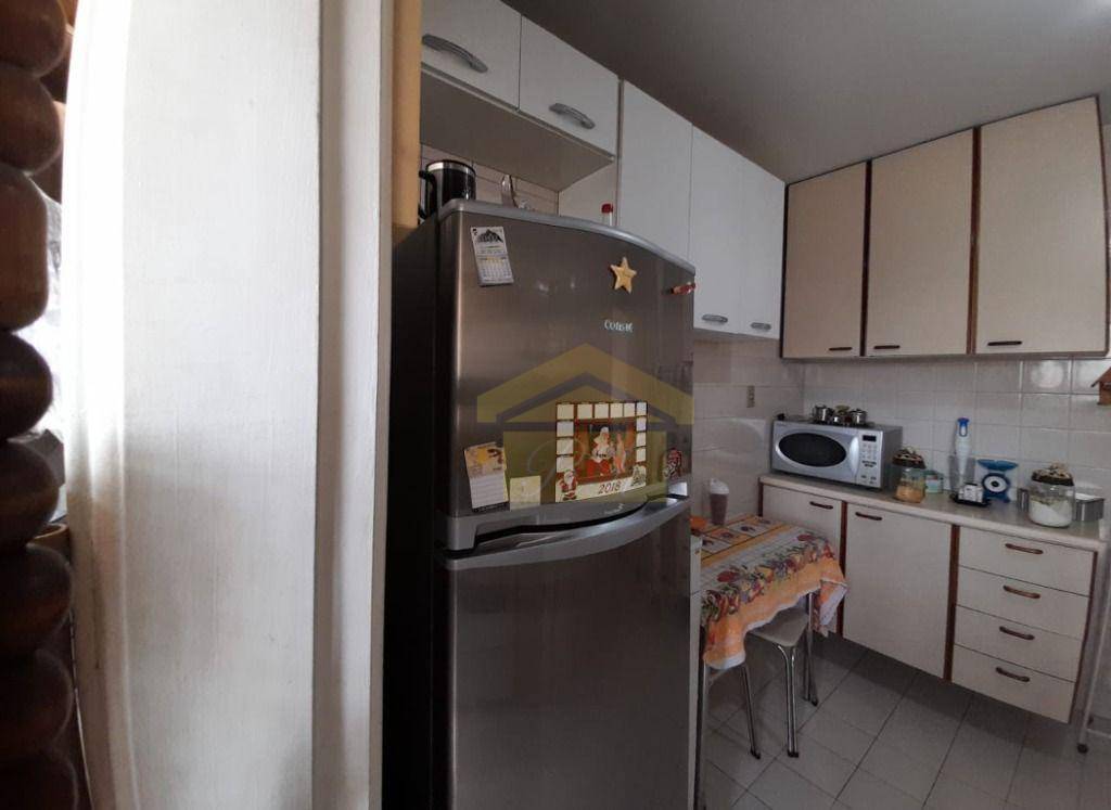 Apartamento à venda com 2 quartos, 55m² - Foto 7