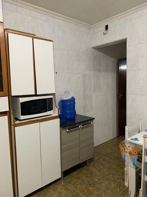 Casa à venda com 3 quartos, 180m² - Foto 15