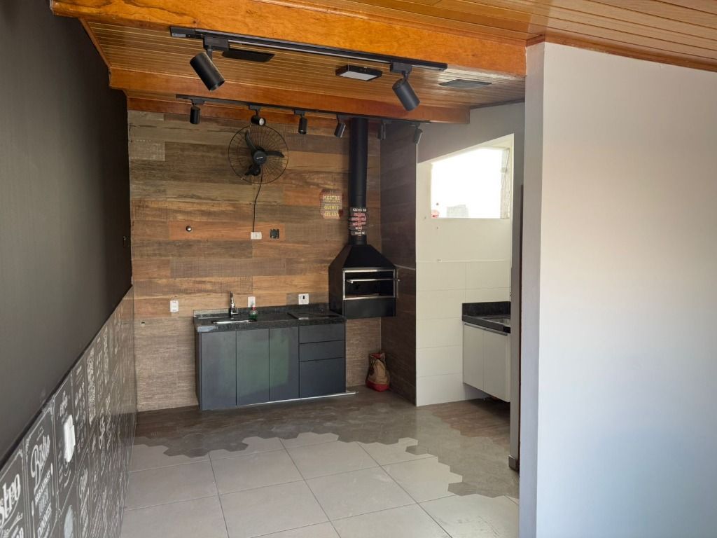 Sobrado à venda com 2 quartos, 130m² - Foto 33