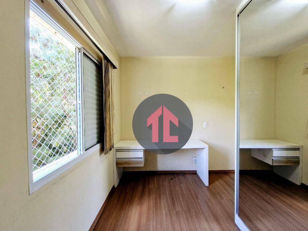 Apartamento à venda com 3 quartos, 75m² - Foto 18