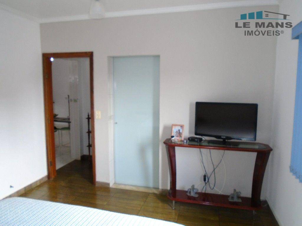 Casa à venda com 3 quartos, 148m² - Foto 19