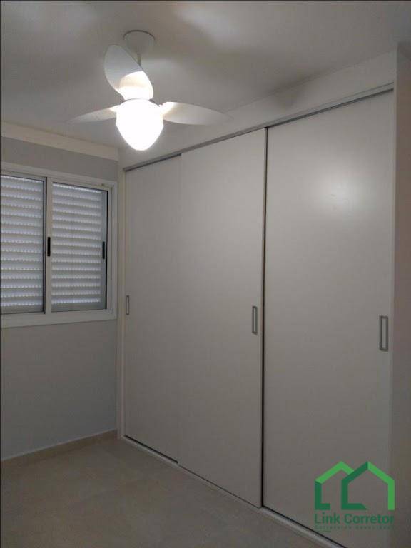 Apartamento à venda com 3 quartos, 71m² - Foto 13