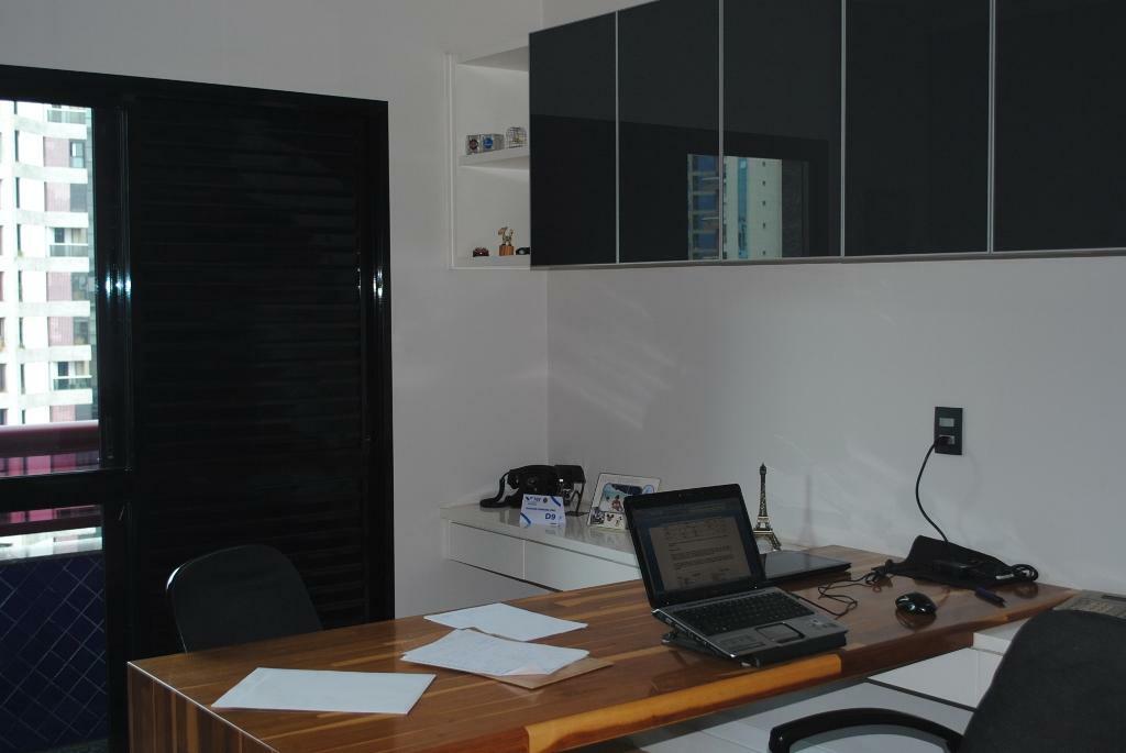 Apartamento à venda com 3 quartos, 203m² - Foto 14