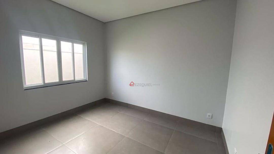 Casa à venda com 3 quartos, 325M2 - Foto 16