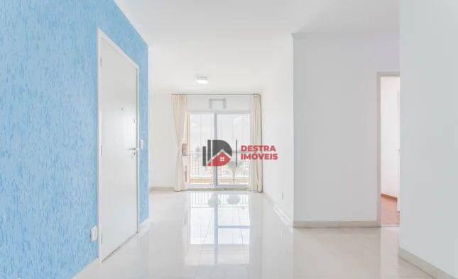 Apartamento à venda com 3 quartos, 94m² - Foto 10