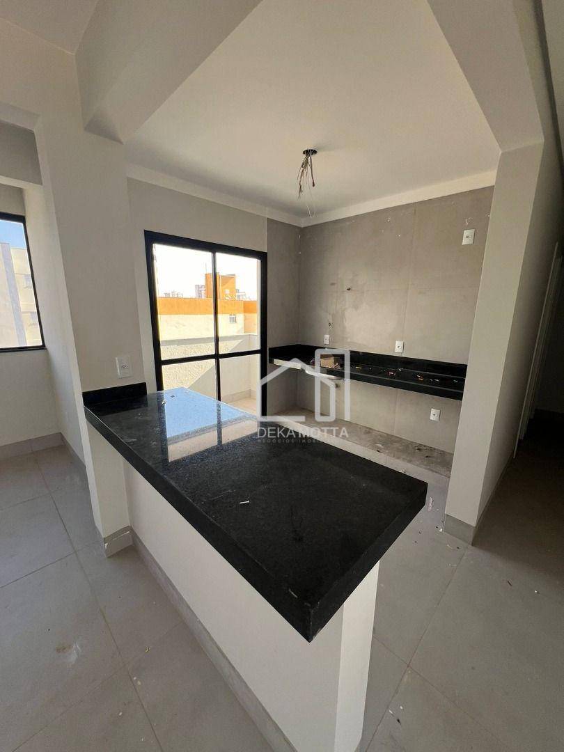 Apartamento à venda com 2 quartos, 95m² - Foto 20