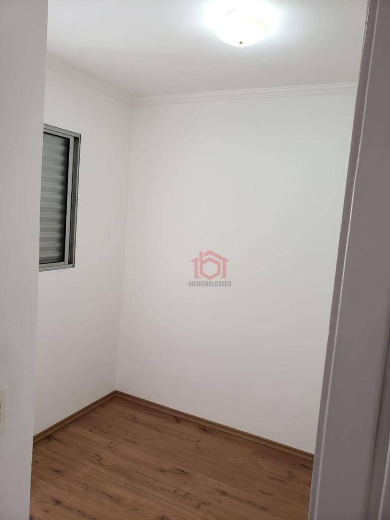 Apartamento à venda com 3 quartos, 64m² - Foto 12