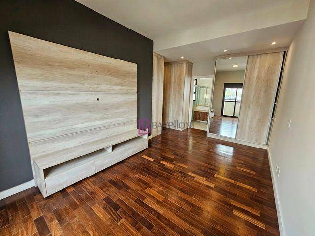 Apartamento à venda com 4 quartos, 228m² - Foto 23