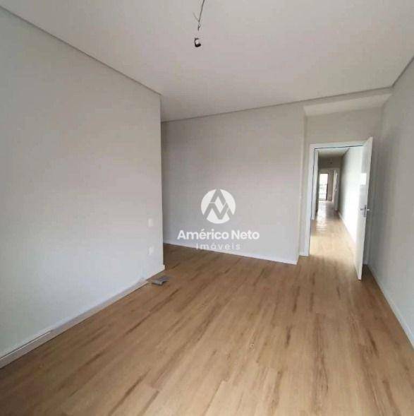 Sobrado à venda com 3 quartos, 220m² - Foto 11