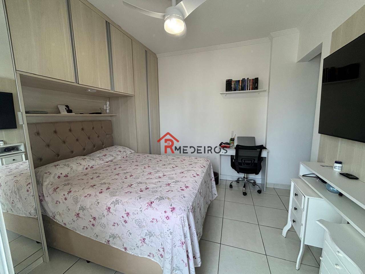 Apartamento à venda com 3 quartos, 119m² - Foto 13