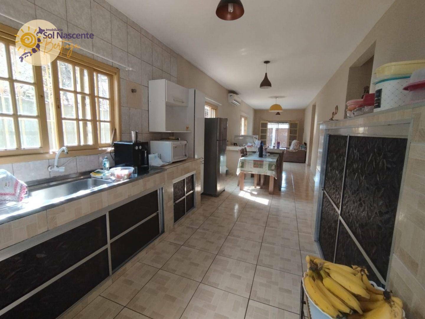 Casa à venda com 3 quartos, 137m² - Foto 25