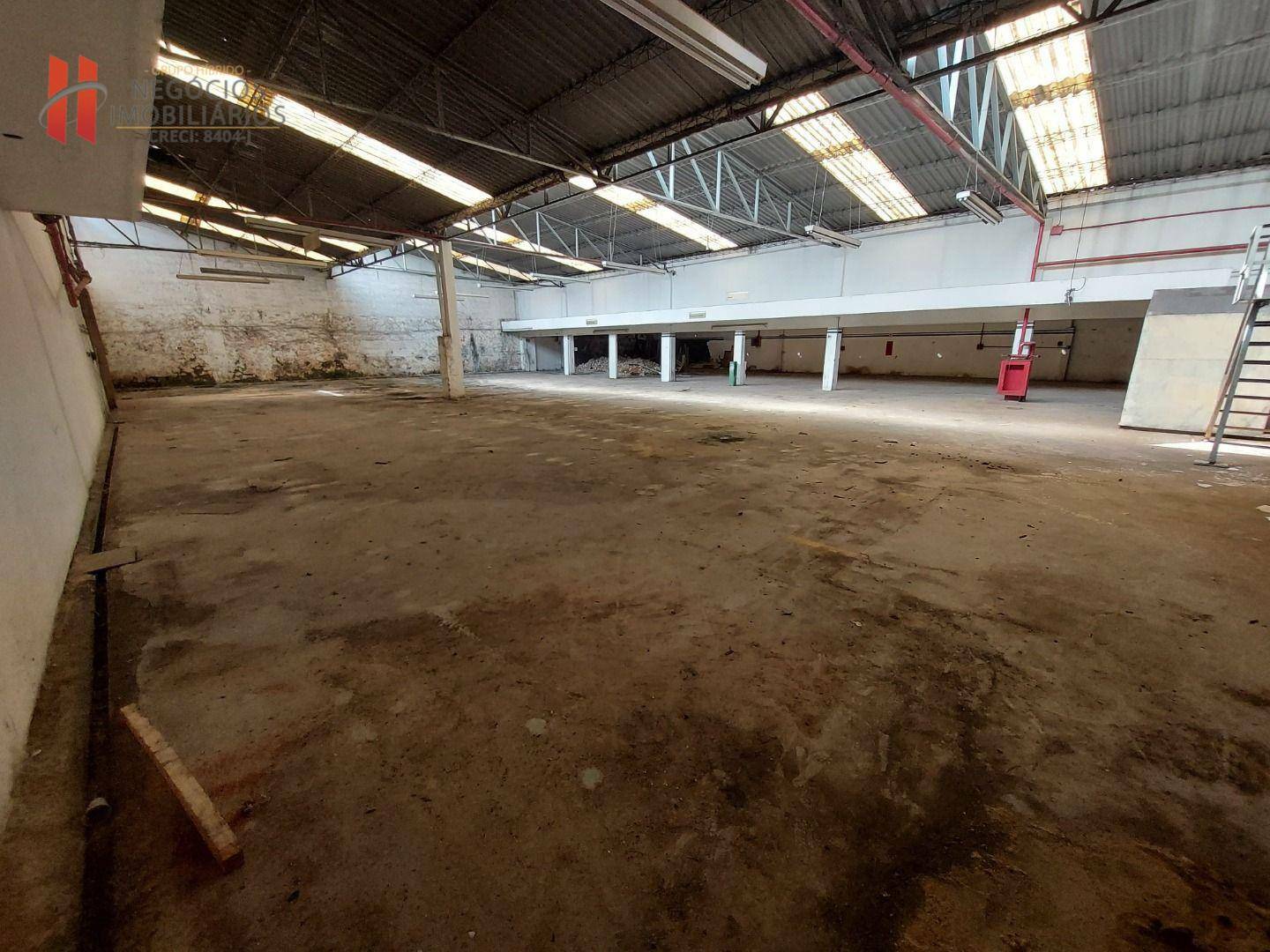 Prédio Inteiro para alugar, 800m² - Foto 1