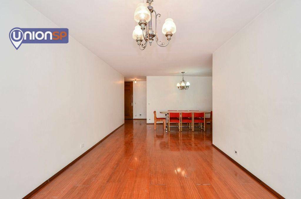 Apartamento à venda com 3 quartos, 127m² - Foto 3