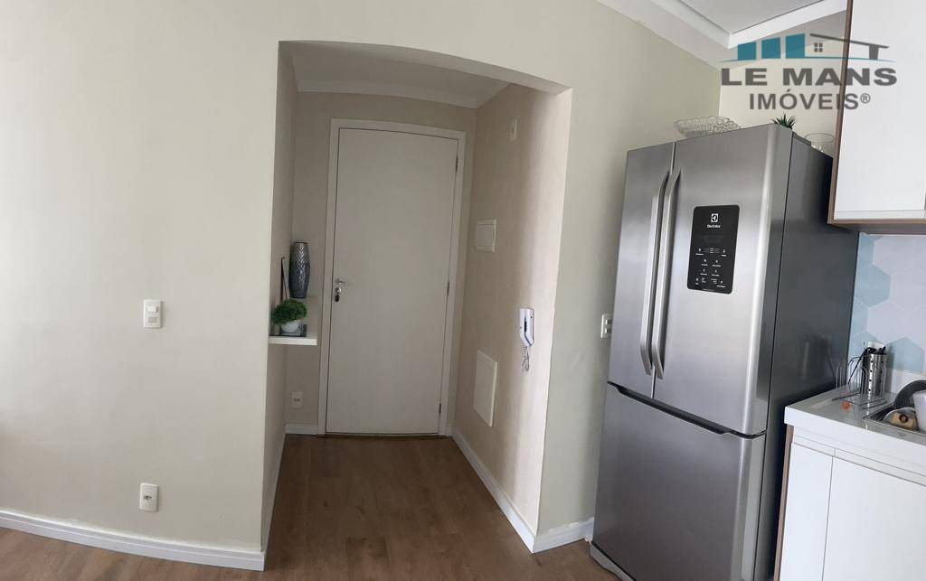 Apartamento à venda com 3 quartos, 79m² - Foto 11