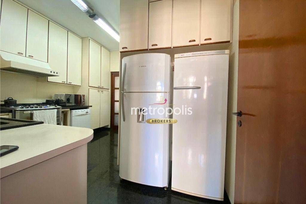 Apartamento à venda com 4 quartos, 270m² - Foto 35