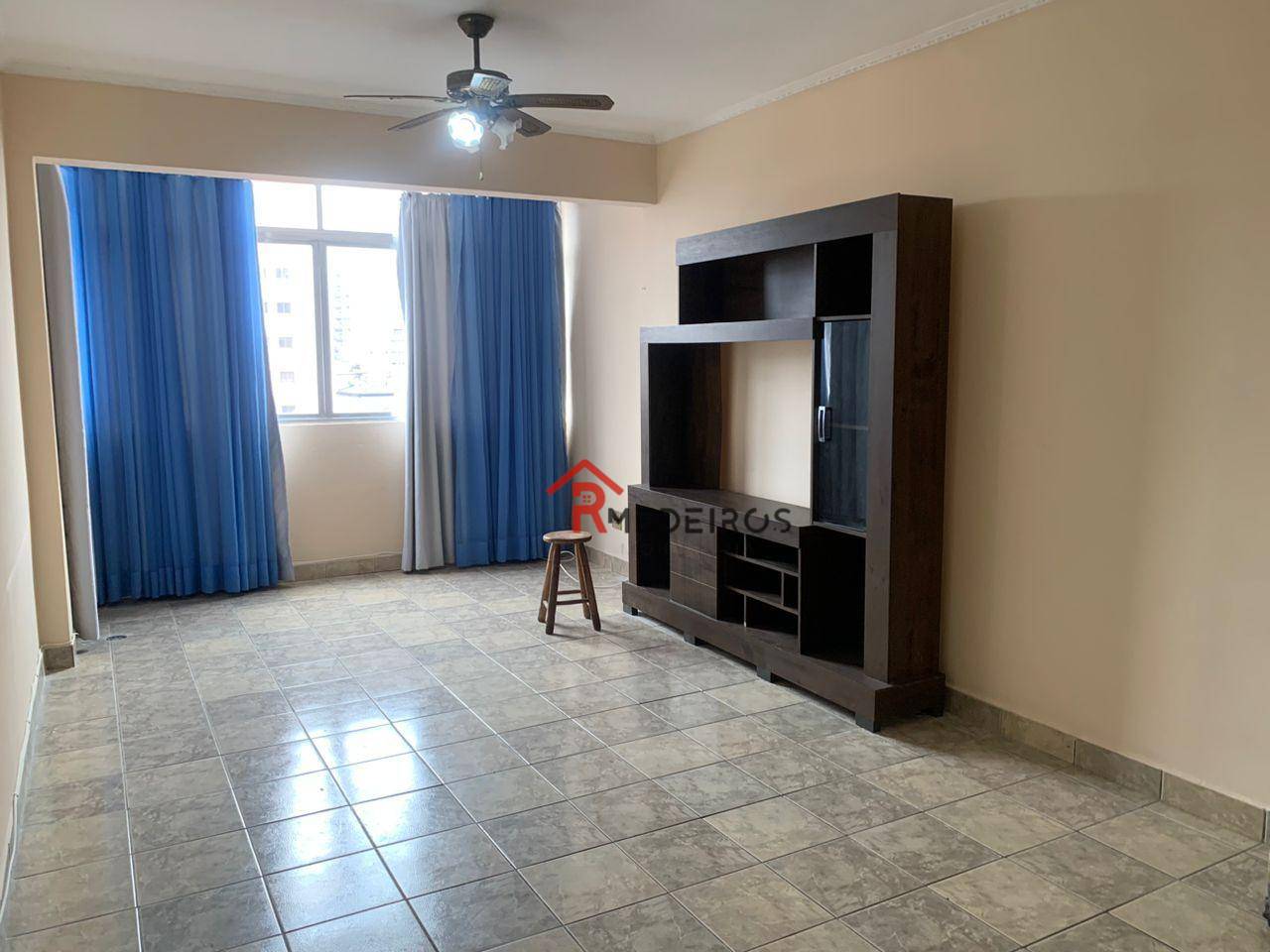 Apartamento para alugar com 2 quartos, 95m² - Foto 27