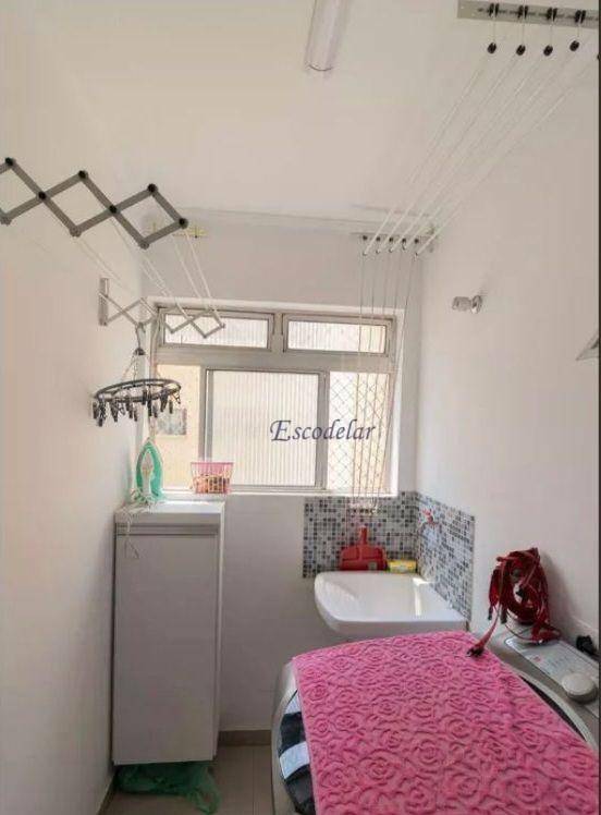 Apartamento à venda com 3 quartos, 66m² - Foto 11