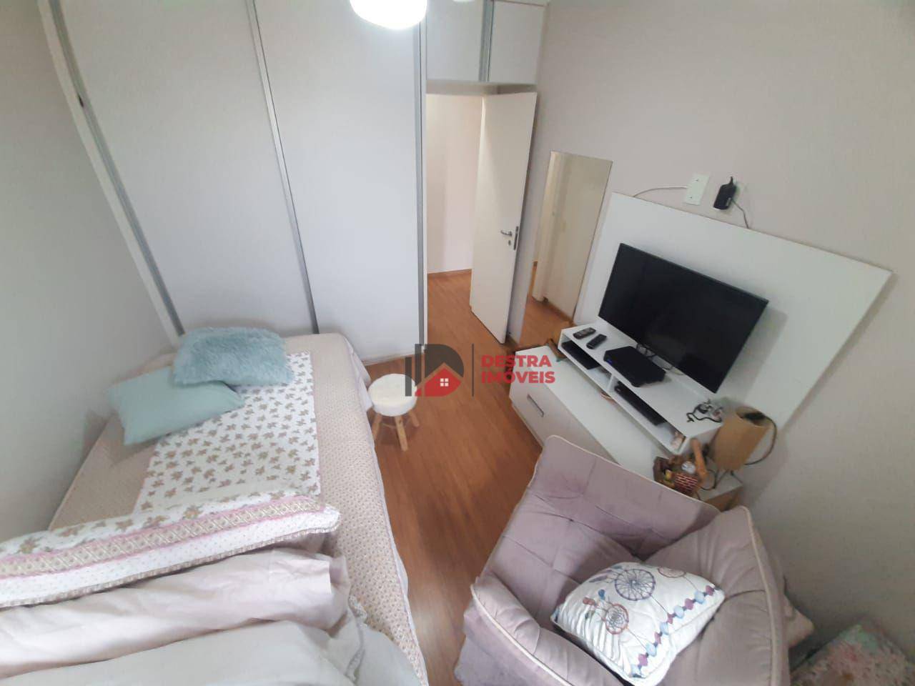 Apartamento à venda com 2 quartos, 60m² - Foto 21