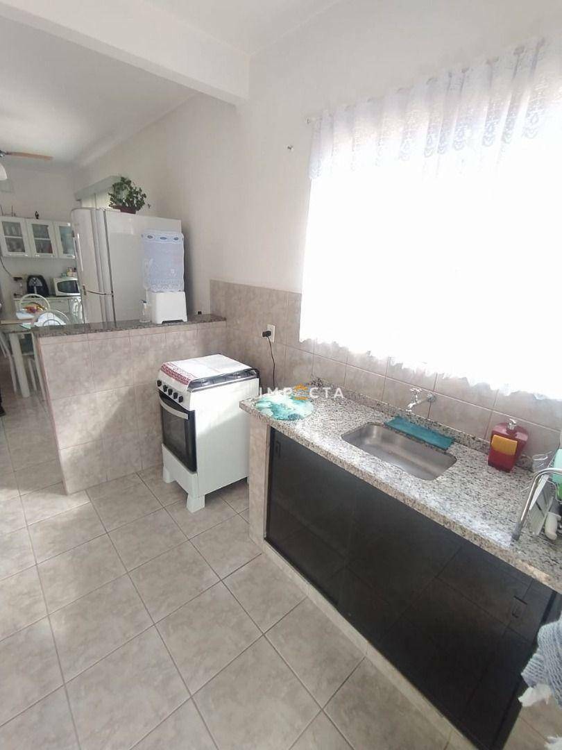 Apartamento à venda com 3 quartos, 80m² - Foto 2