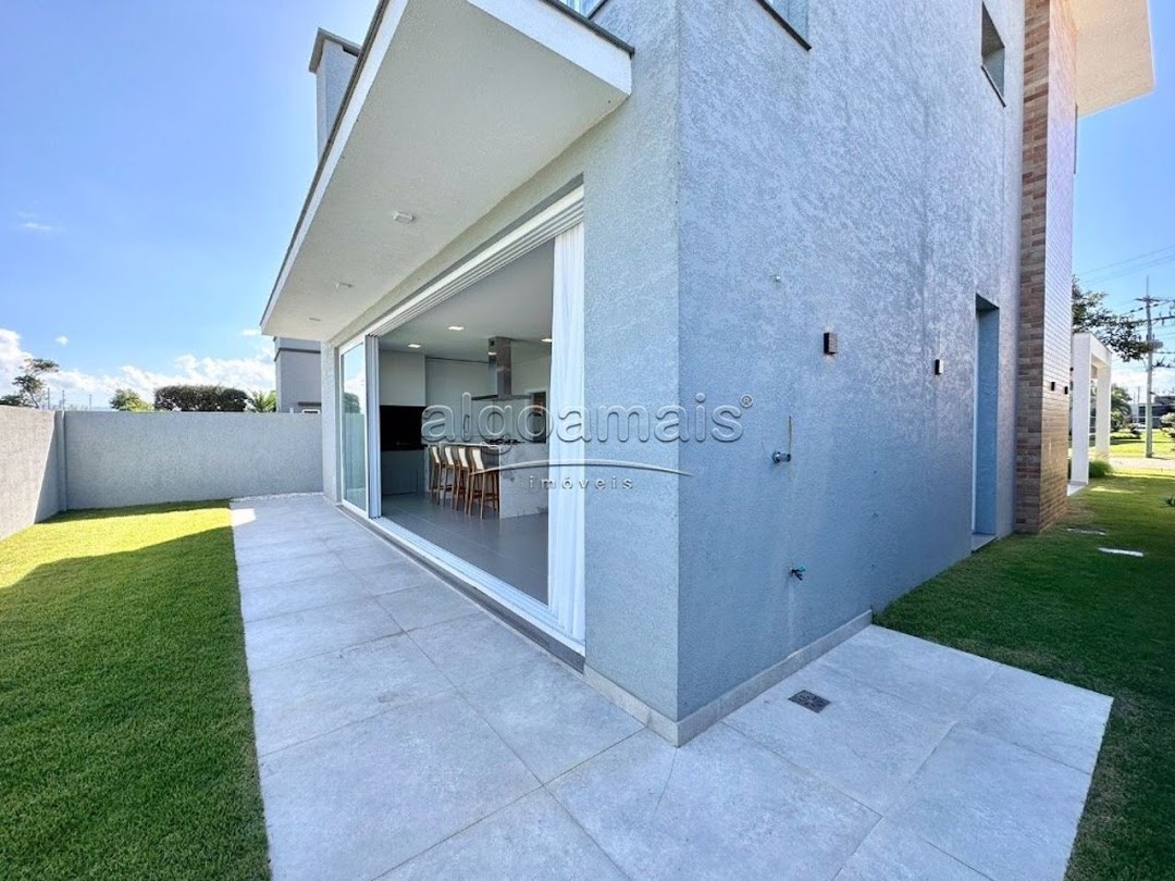 Casa de Condomínio à venda com 4 quartos, 300m² - Foto 9