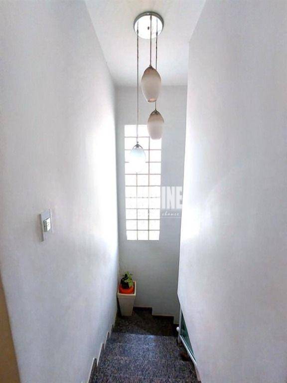 Sobrado à venda com 2 quartos, 121m² - Foto 8