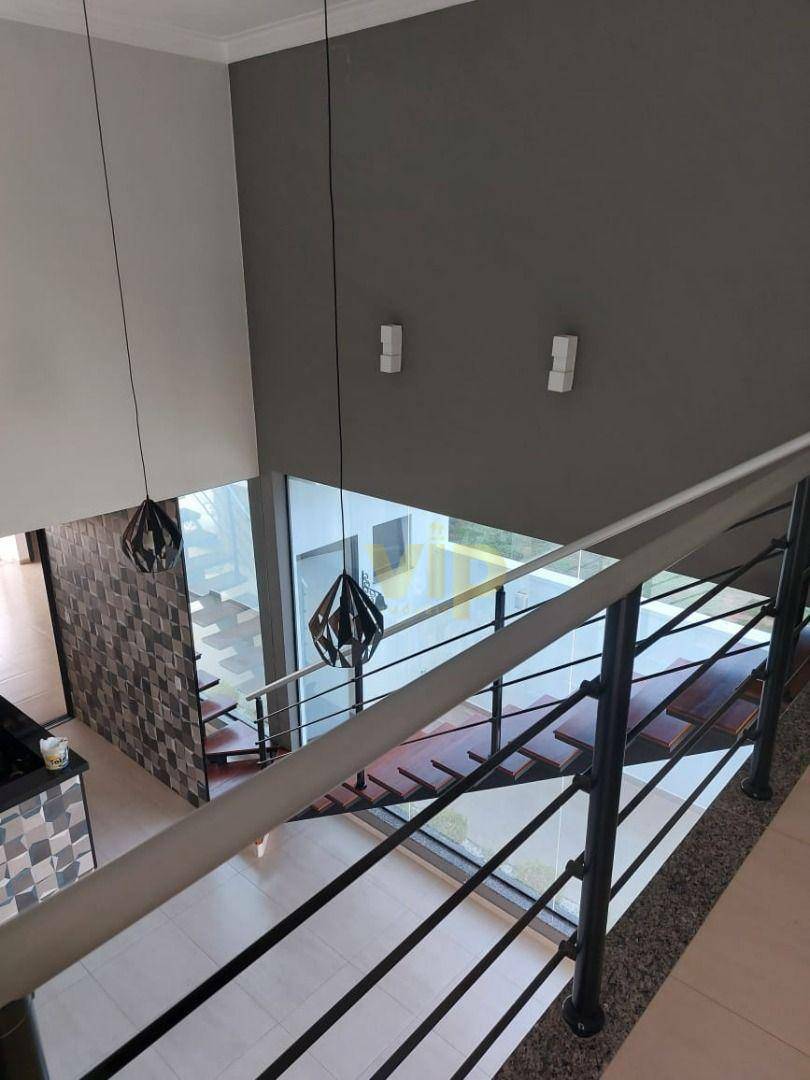 Casa à venda com 4 quartos, 213m² - Foto 8